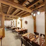 酒店 Catrina 迪森蒂斯